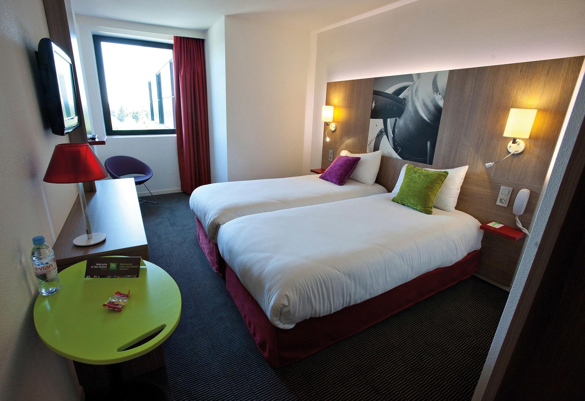 Ibis Styles Toulouse Cite Espace Zewnętrze zdjęcie