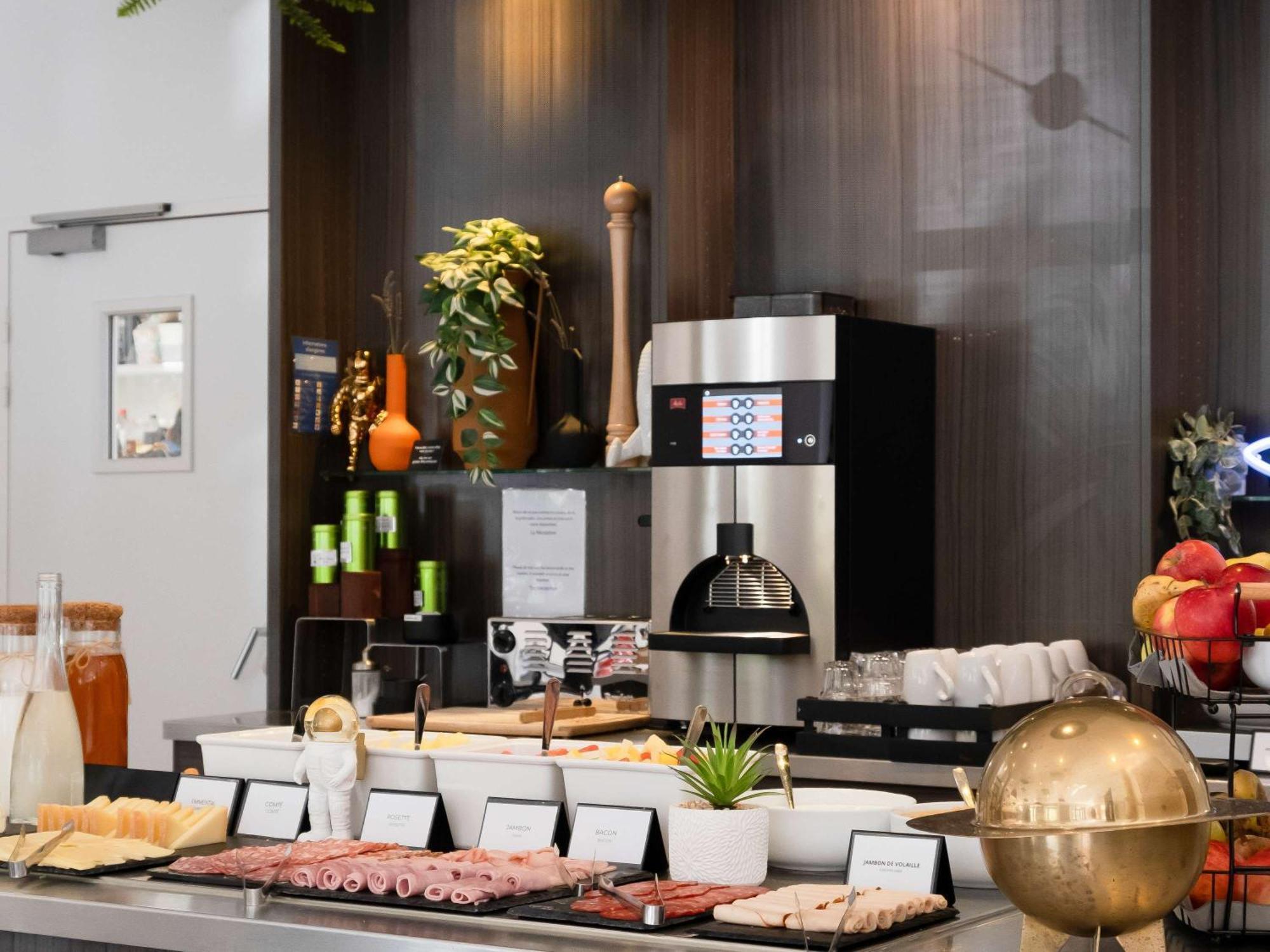 Ibis Styles Toulouse Cite Espace Zewnętrze zdjęcie