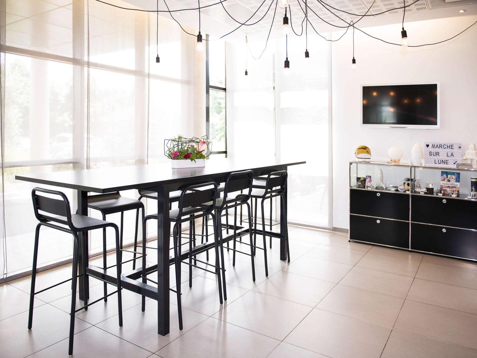 Ibis Styles Toulouse Cite Espace Zewnętrze zdjęcie